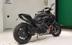 DUCATI DIAVEL DARK 2015