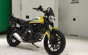 DUCATI SCRAMBLER ICON 2015