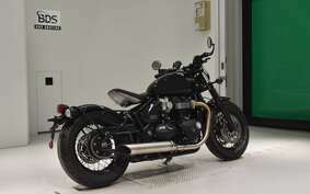 TRIUMPH BONNEVILLE BOBBER 2021