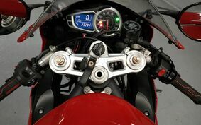 TRIUMPH DAYTONA 675 2012 MD1066