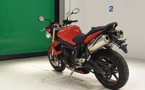 TRIUMPH STREET TRIPLE 2011