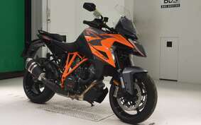 KTM 1290 SUPER DUKE GT 2024