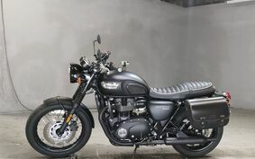 TRIUMPH BONNEVILLE T100 BLACK 2018 AD70GD