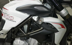 MV AGUSTA BRUTALE 800 DS 2014