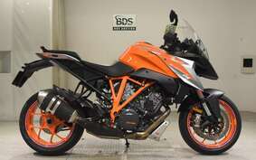 KTM 1290 SUPER DUKE GT 2020