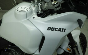 DUCATI DESSERT X 2022