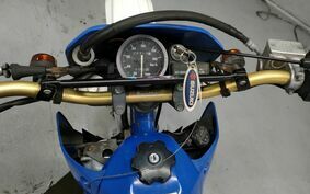 SUZUKI TS125R SF15A