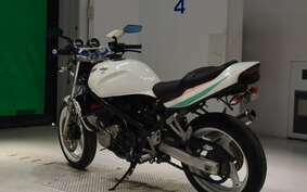 SUZUKI BANDIT 250 V Type GJ77A