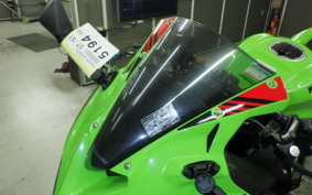 KAWASAKI ZX-25R ZX250E