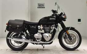 TRIUMPH BONNEVILLE T120 2022