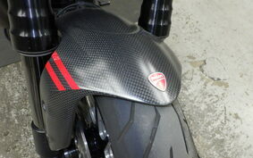 DUCATI DIAVEL Carbon 2013