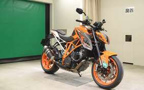 KTM 1290 SUPER DUKE R 2015 V3940