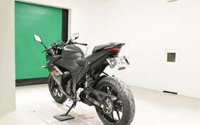 SUZUKI GIXXER 250 SF ED22B