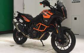 KTM 1290 SUPER ADVENTURE S 2021