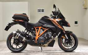 KTM 1290 SUPER DUKE GT V6940