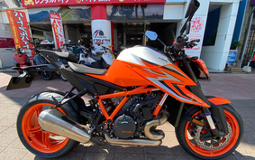 KTM 1290 SUPER DUKE R 2023 V3940